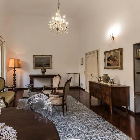 Appartamento Palazzo Pace Al Cassaro *