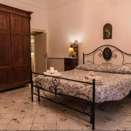 Palazzo Pace Al Cassaro Apartament